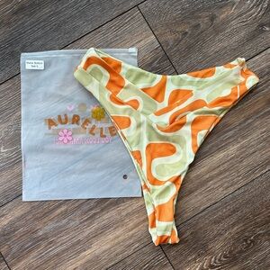 Aurelle high waisted bottoms ✨